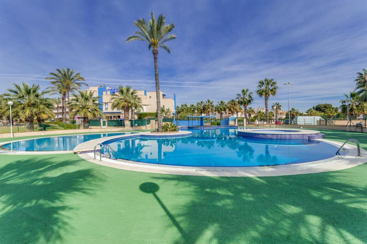 Apartament Palmera 100M Od Morza Οριουέλα Εξωτερικό φωτογραφία